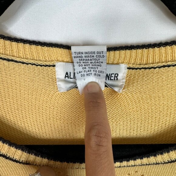 Vintage‎ Alfred Dunner Grandmacore Sz PLarge Yellow Cardigan Floral Embroidery - Picture 3 of 8